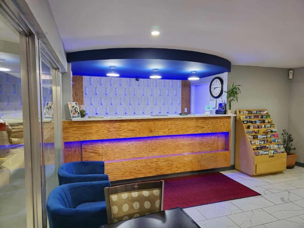 Americas Best Value Inn Elizabethtown Zewnętrze zdjęcie